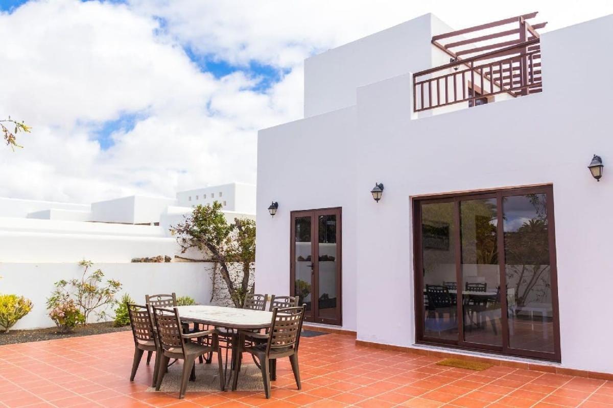 Niteo House Villa Costa Teguise Bagian luar foto