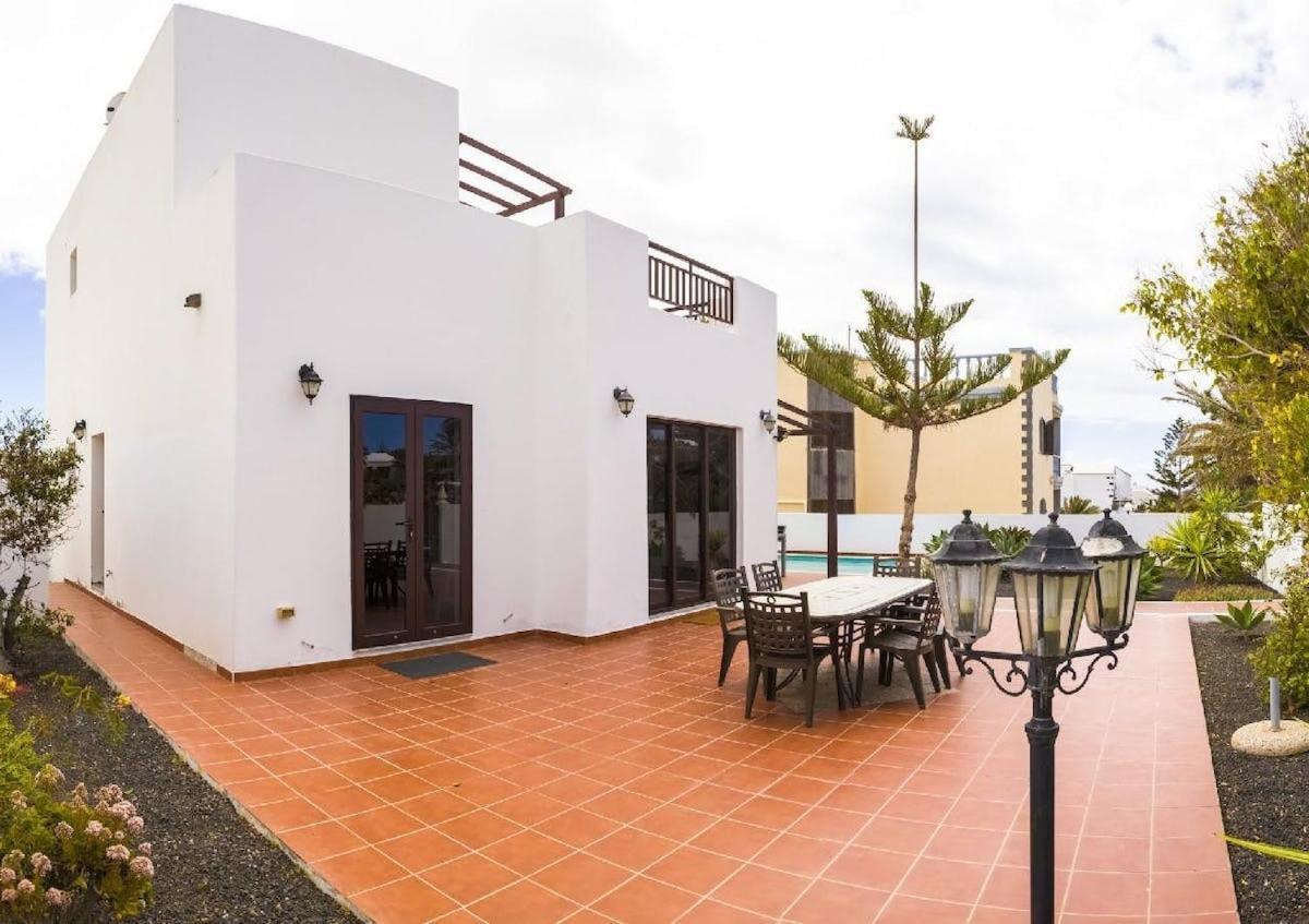 Niteo House Villa Costa Teguise Bagian luar foto